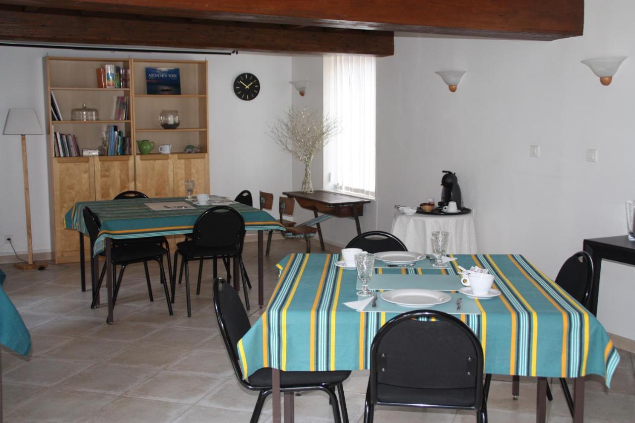 La Ferme De La Place Bouvines Dış mekan fotoğraf