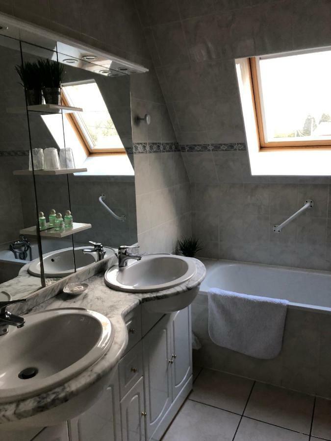 La Ferme De La Place Bouvines Dış mekan fotoğraf